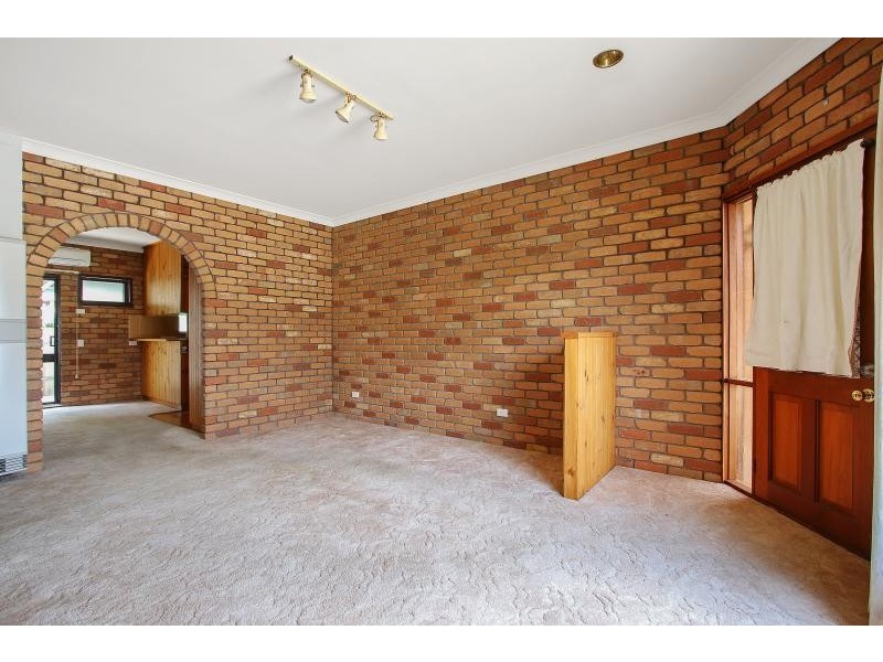 1/395 Sandrina Drive, Lavington NSW 2641