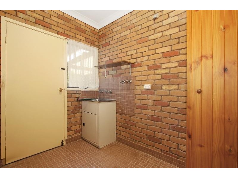 1/395 Sandrina Drive, Lavington NSW 2641