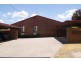 2/405 Griffith Road, Lavington NSW 2641