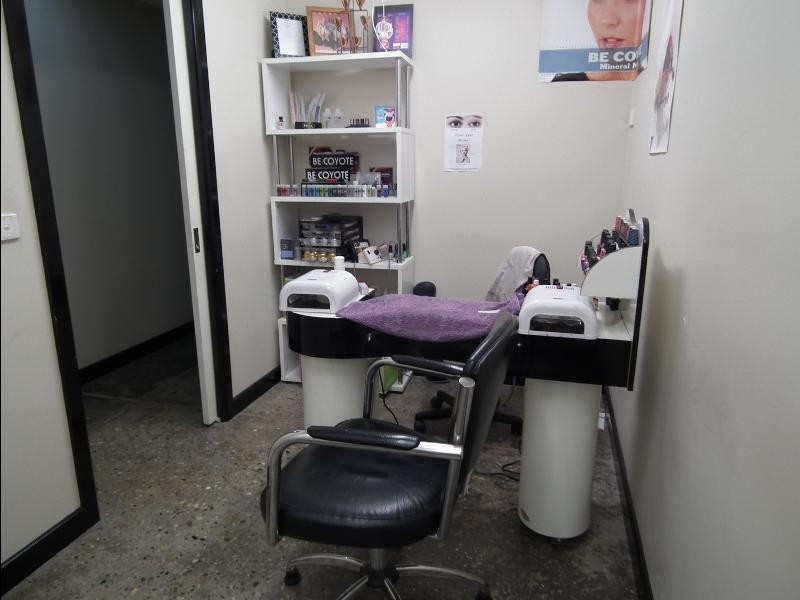 317b Urana Road, Lavington NSW 2641