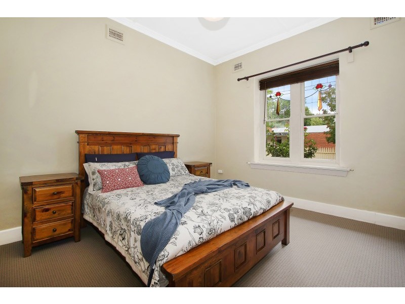 719 Young Street, Albury NSW 2640