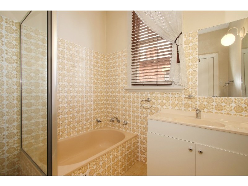 719 Young Street, Albury NSW 2640