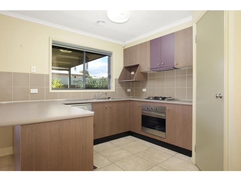 1/362 Cambourne Street, Lavington NSW 2641