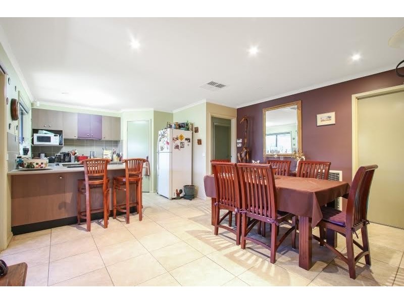 1/362 Cambourne Street, Lavington NSW 2641