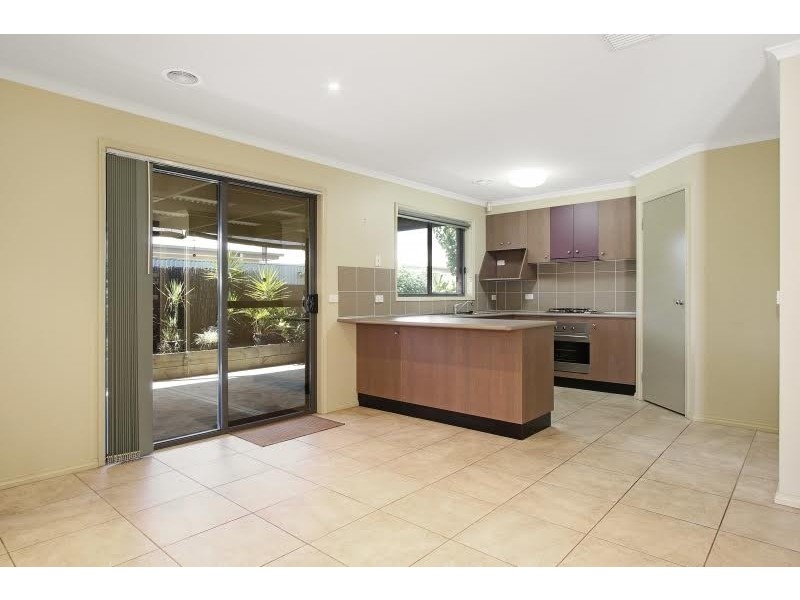 1/362 Cambourne Street, Lavington NSW 2641