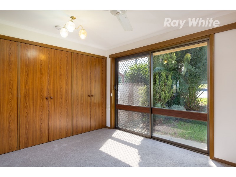 2 Mountain View Drive, Lavington NSW 2641