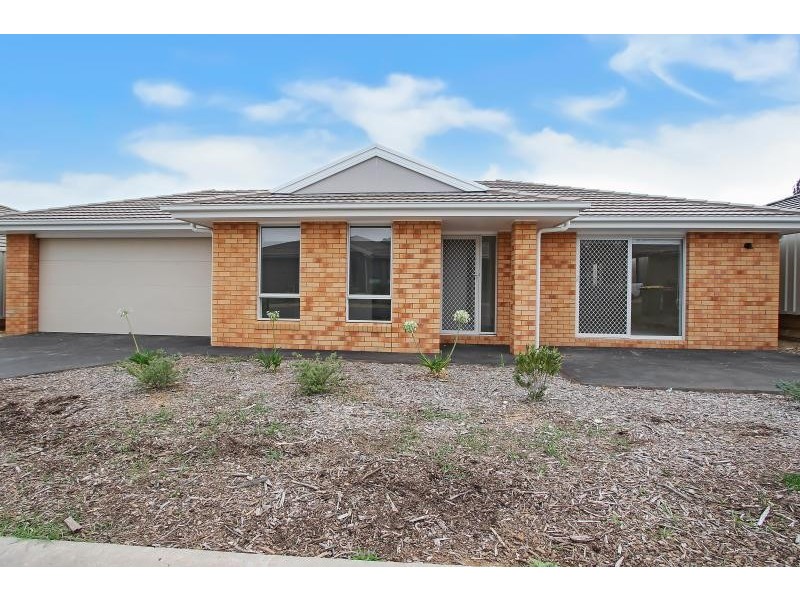27 Brookfield Mews, Lavington NSW 2641