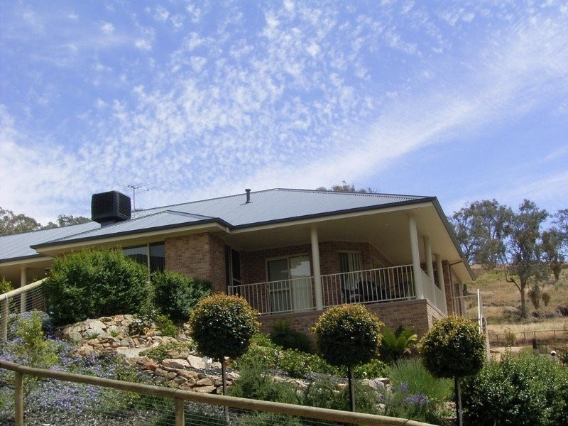 3 Moet Place, Lavington NSW 2641