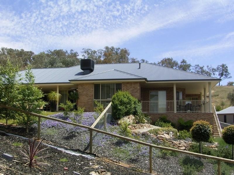 3 Moet Place, Lavington NSW 2641