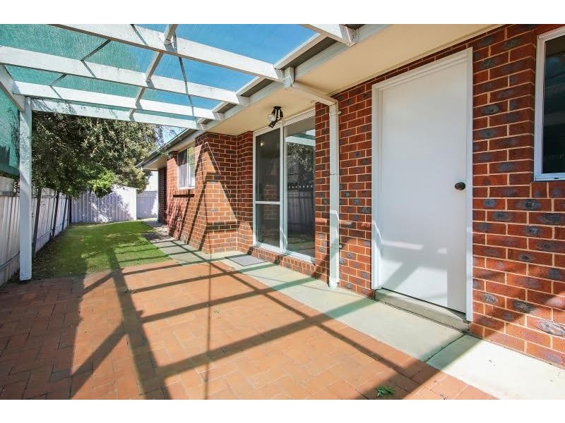 2/466 Ashford Street, Lavington NSW 2641