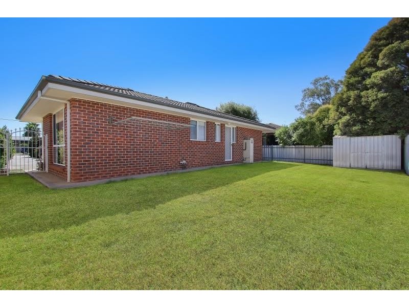 2/466 Ashford Street, Lavington NSW 2641