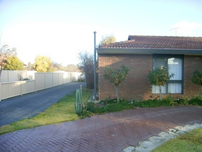 168 Victoria Street, Howlong NSW 2643