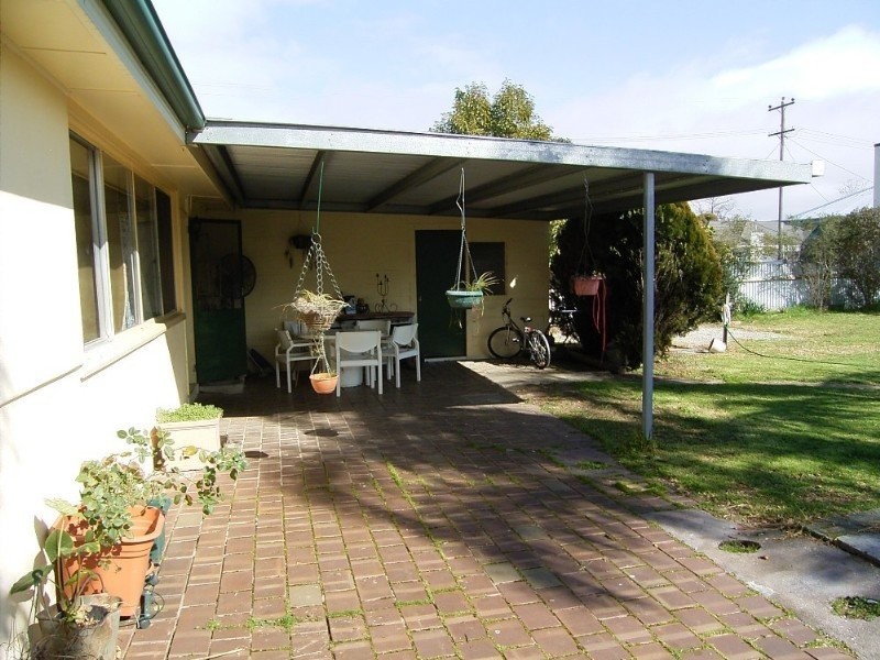 1089 Waugh Road, North Albury NSW 2640