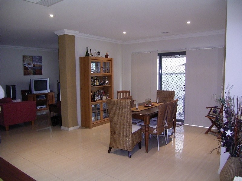 511 Ashford St, Lavington NSW 2641