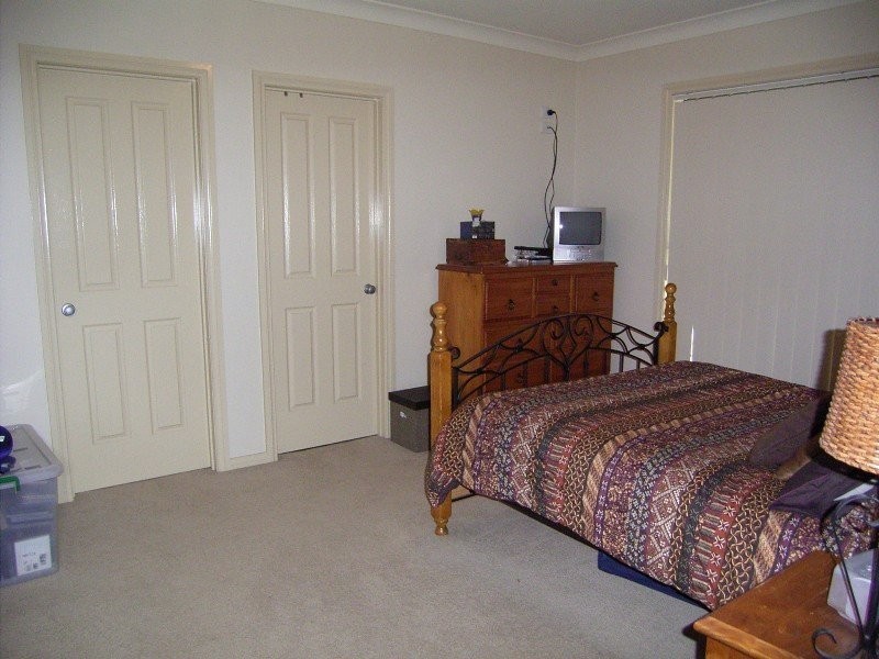 511 Ashford St, Lavington NSW 2641