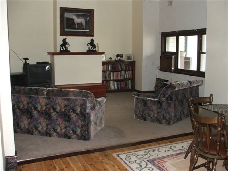 1 Rennie Road, Corowa NSW 2646