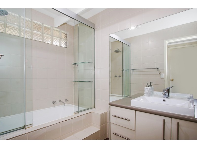 385 Avro Street, East Albury NSW 2640