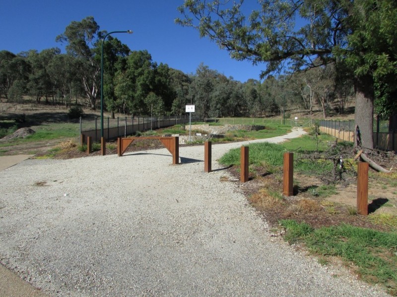 12 Lexington Place, Hamilton Valley NSW 2641