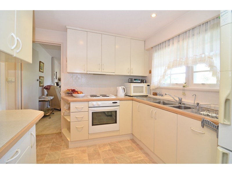 368 Eden Street, Lavington NSW 2641