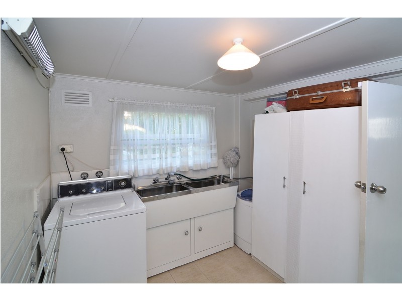 368 Eden Street, Lavington NSW 2641