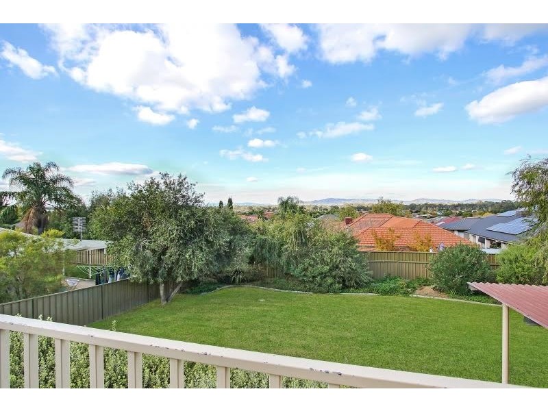 4 Grandview Terrace, East Albury NSW 2640