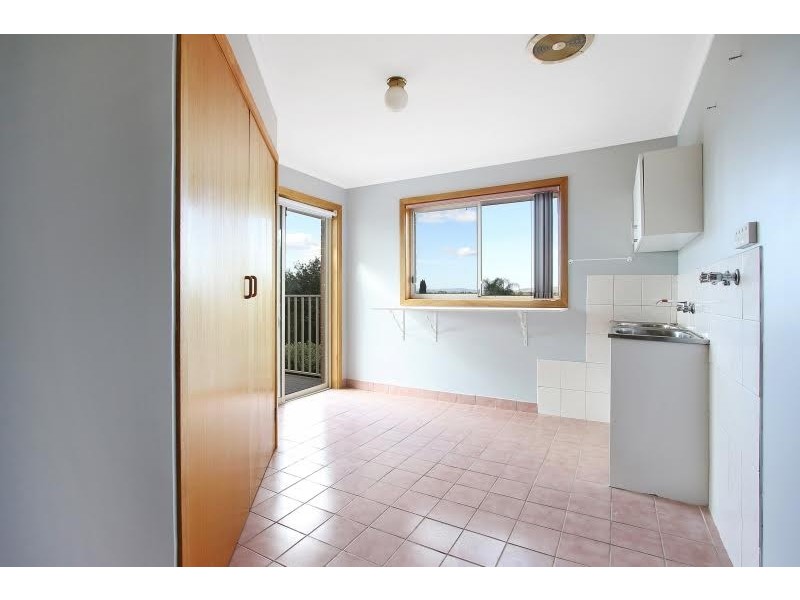 4 Grandview Terrace, East Albury NSW 2640