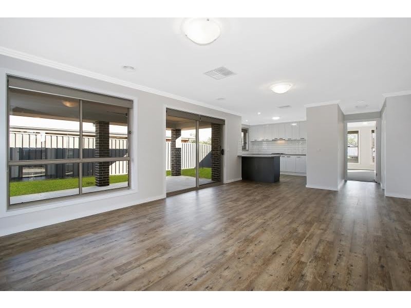 26 Gallagher Street, Thurgoona NSW 2640
