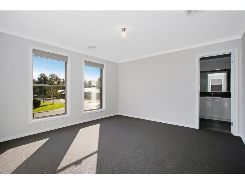26 Gallagher Street, Thurgoona NSW 2640
