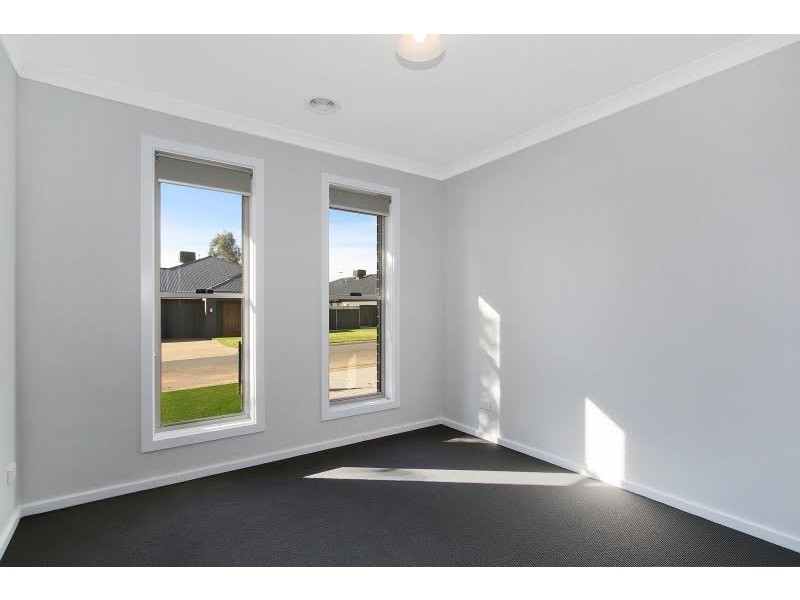 26 Gallagher Street, Thurgoona NSW 2640