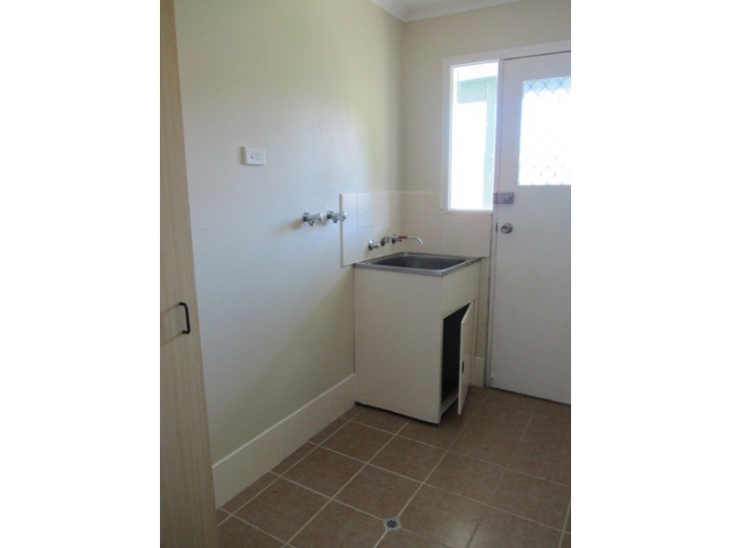 13 Mulga Place, West Albury NSW 2640