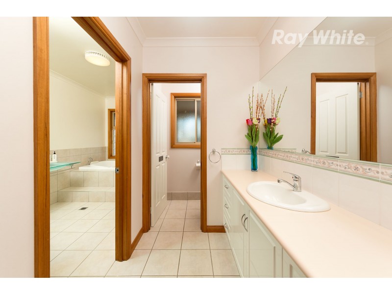 3 Almurta Court, Springdale Heights NSW 2641