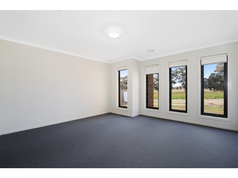 54 Hereford Court, Thurgoona NSW 2640