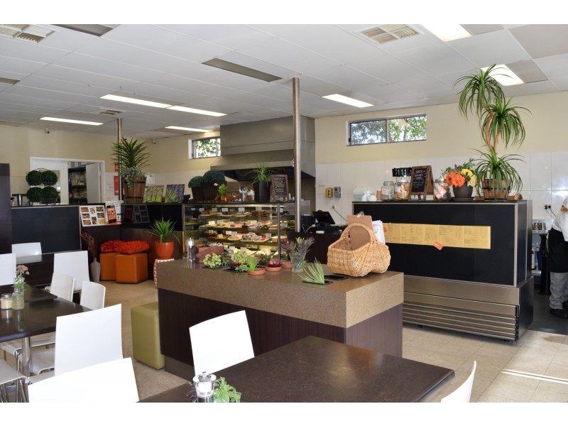 42 Waratah Way, Wodonga VIC 3690