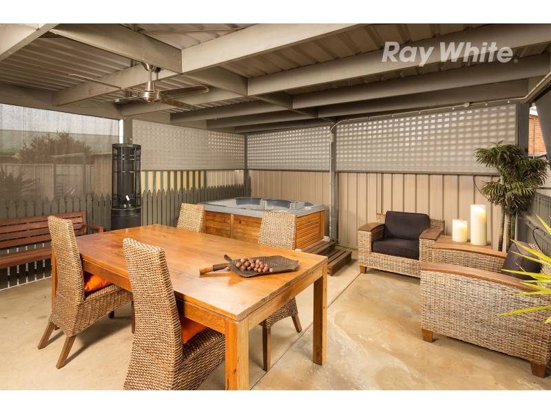 411 Tumgarra Place, Lavington NSW 2641