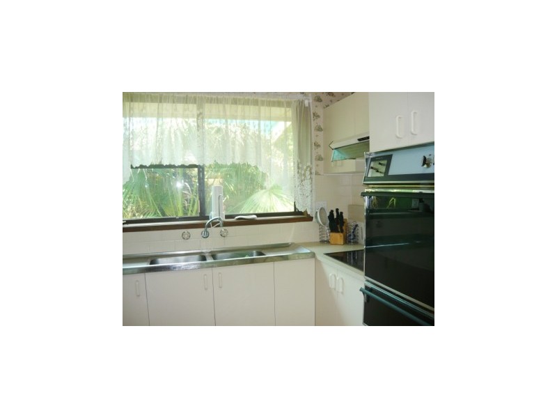 355 Sutherland Street, Lavington NSW 2641