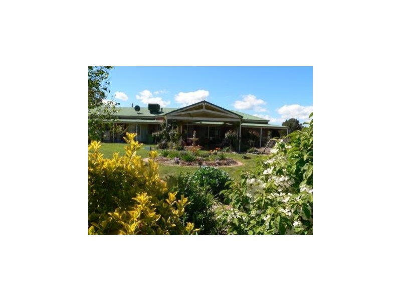 10 Kimball Court, Thurgoona NSW 2640