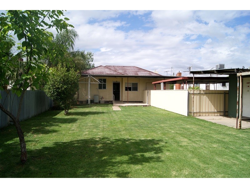 260 Wantigong Street, North Albury NSW 2640