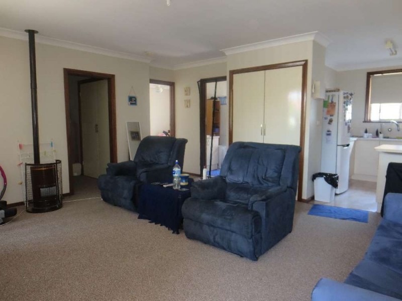 2/503 Schubach Street, East Albury NSW 2640