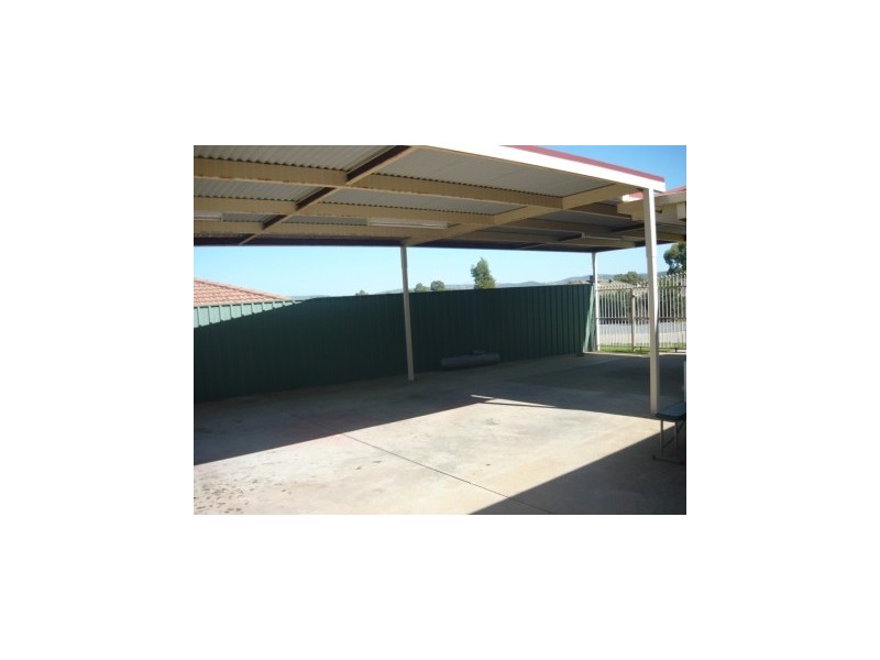 4 Cedar Court, Thurgoona NSW 2640