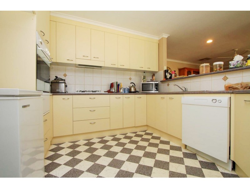 666 Centaur Rd, Lavington NSW 2641