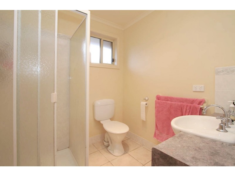 666 Centaur Rd, Lavington NSW 2641