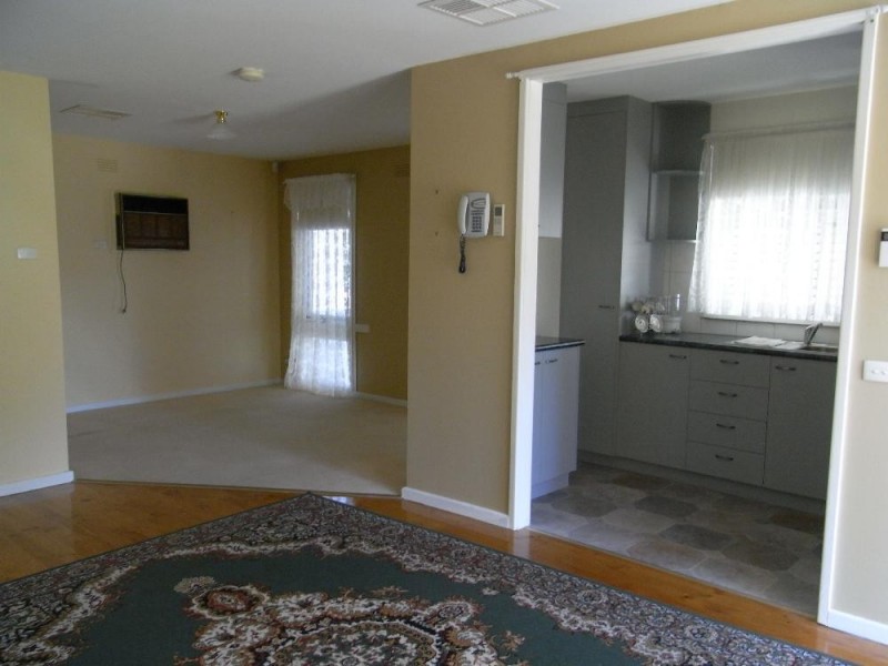 294 Balston Street, Lavington NSW 2641