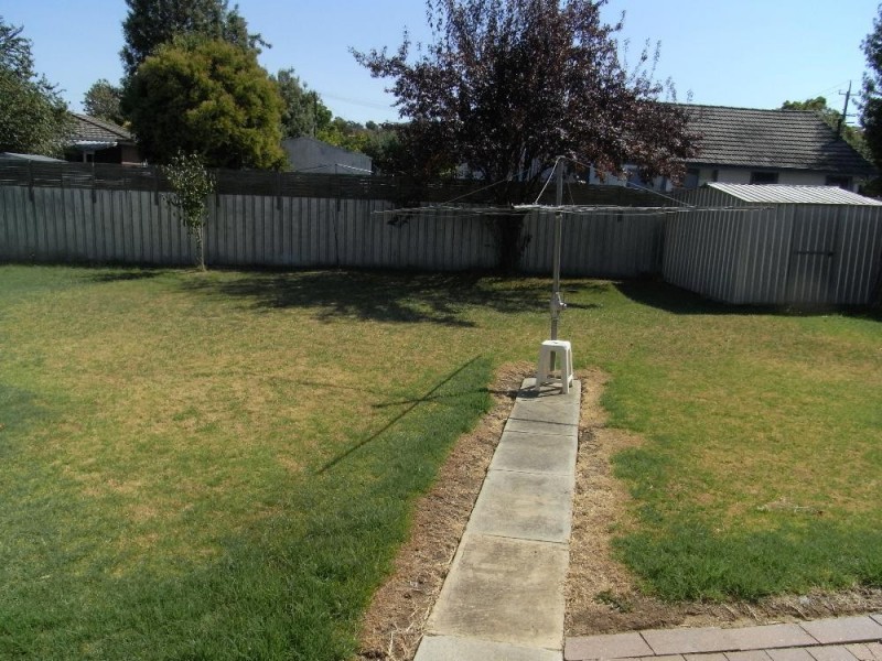 294 Balston Street, Lavington NSW 2641