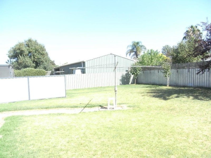 294 Balston Street, Lavington NSW 2641