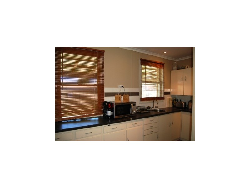 571 Logan Road, Albury NSW 2640