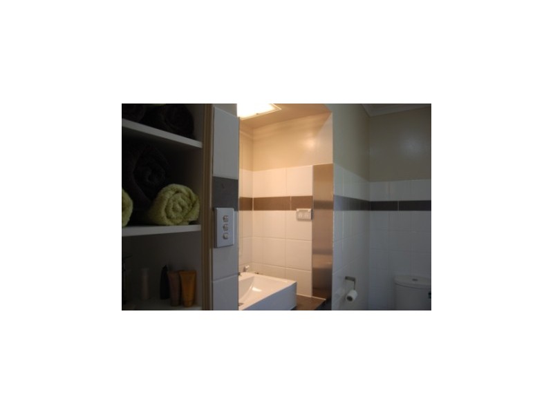571 Logan Road, Albury NSW 2640