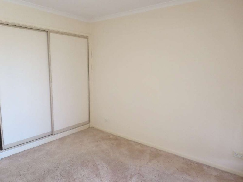 1/3 Amalfi Drive, Lavington NSW 2641