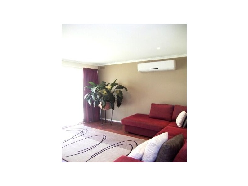 12 Julie Place, Lavington NSW 2641