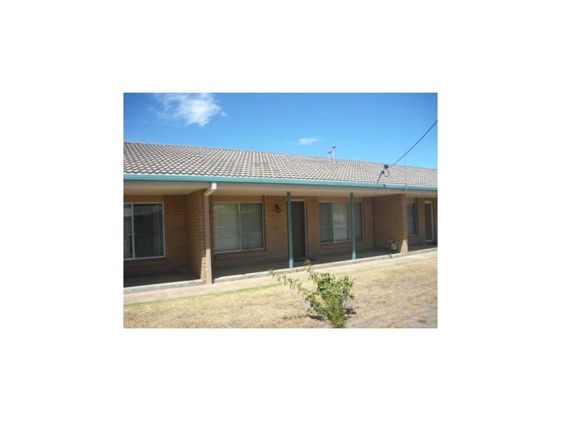 3/622 Prune Street, Lavington NSW 2641