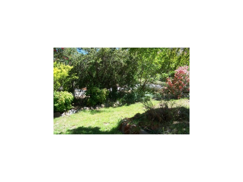 5 Darrambal Drive, Lavington NSW 2641
